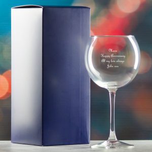 Engraved Vina Splendid Gin Balloon Cocktail Glass, Personalise with Any Name or Message