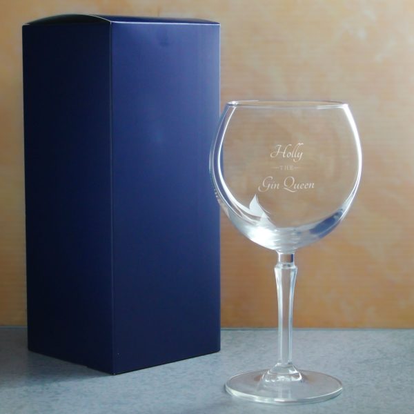 Engraved Hudson Gin Balloon Cocktail Glass with The Gin Queen Design, Personalise with Any Name