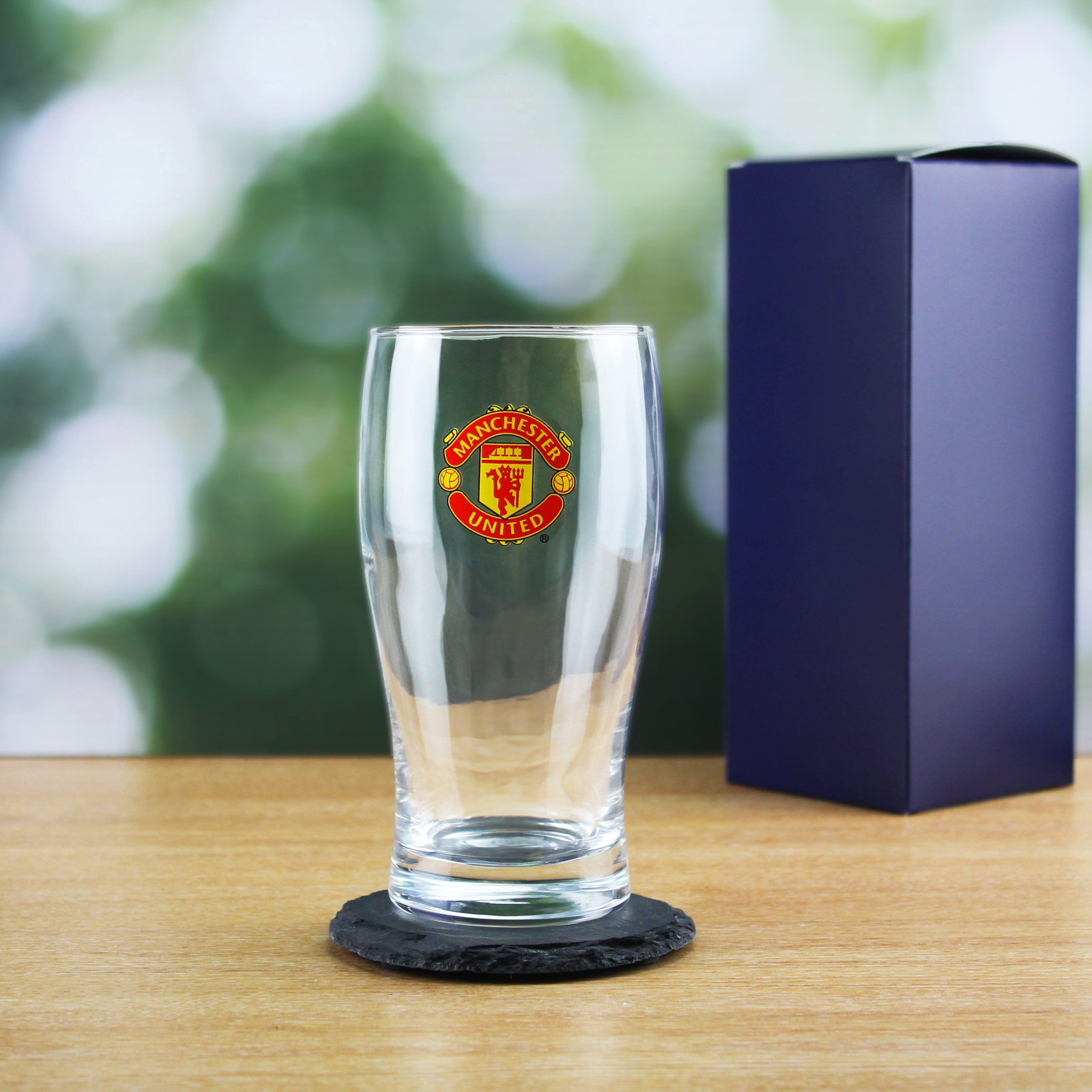 Engraved Manchester United 20oz Tulip Pint Glass, Gift Boxed